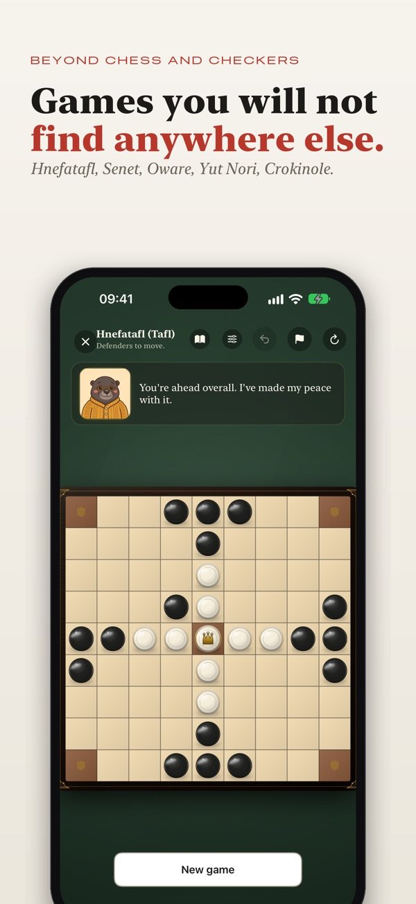 Hnefatafl, the Viking siege game, in Boardalo